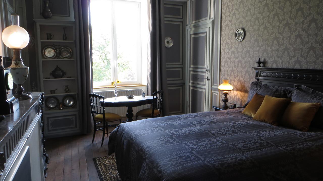 Le Bailli De Montsaugeon B&B 객실 사진