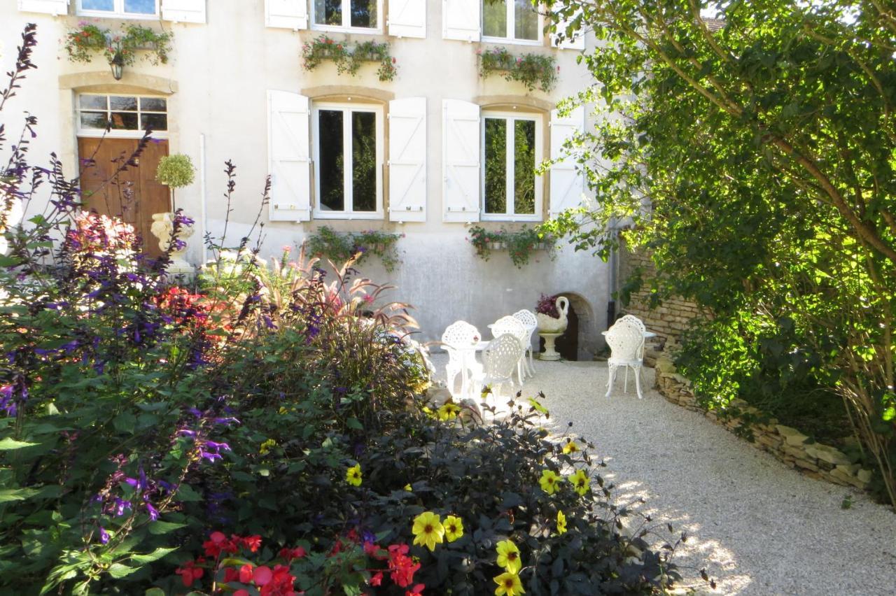 Le Bailli De Montsaugeon B&B 외부 사진